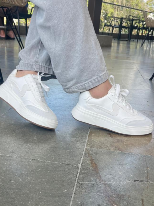 Tenis 213
