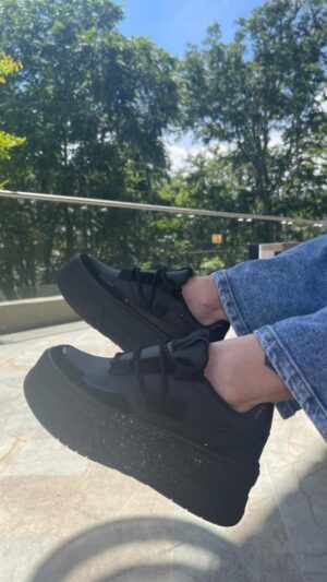 Tenis 2064