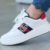 Tommy Blanco con Rojo y Turquí