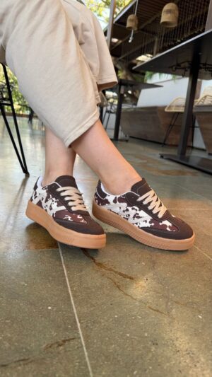 Tenis 239 Cow