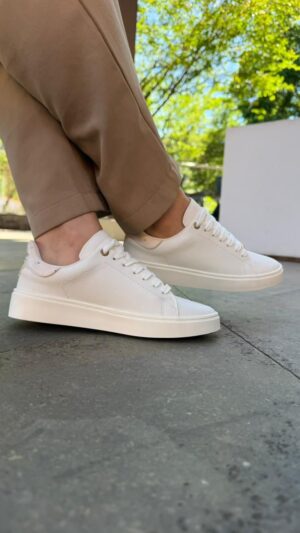 Tenis 13-10