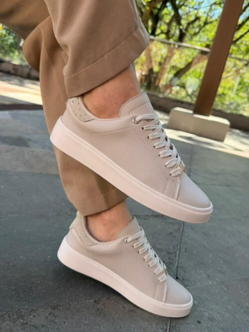 Tenis 13-10 .