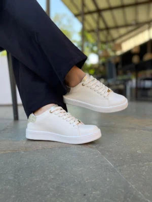Tenis  15-4