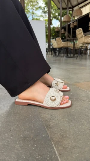 Sandalia Plana A-31